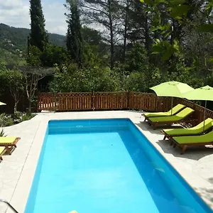 https://la-douceur-dun-jardin.fr-provencehotel.com